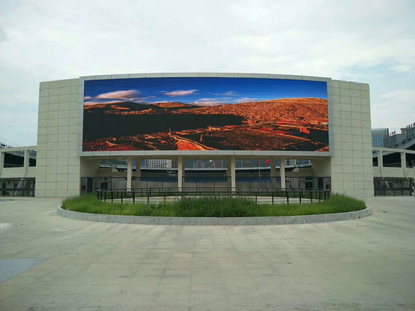 outdoor LED display in corporate propaganda